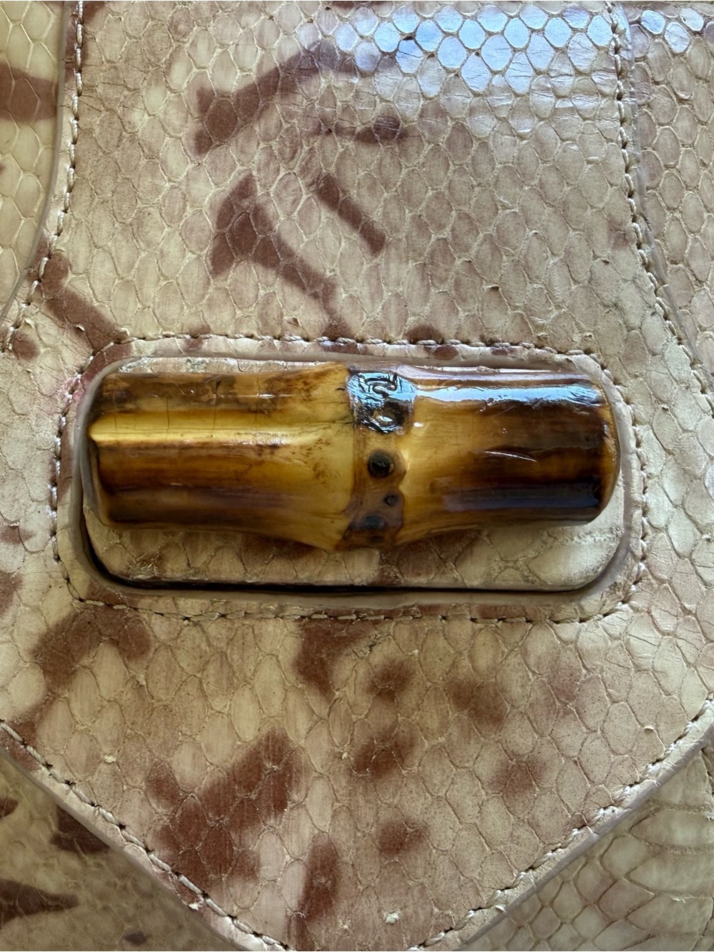 Elaine Turner Python Embossed Clutch w/ Bamboo Clasp & Chain Strap - Picture 4 of 12